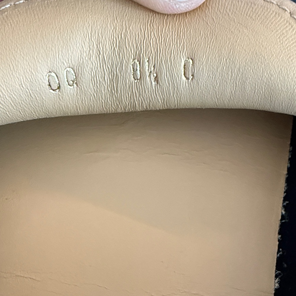 Salvatore Ferragamo Ferragamo Iside Driver Moccasins - Picture 10 of 11